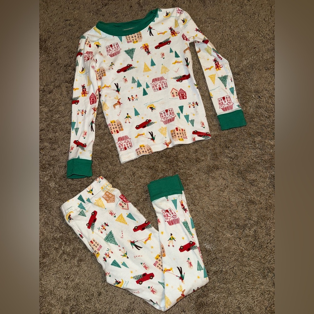 LC Lauren Conrad Kids Pajama Set - White with Green Trim